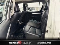 TOYOTA HILUX 2.8 SRV 4X4 CD 16V 2016/2017 GARCEZ VEÍCULOS BENTO GONÇALVES / Carros no Vale
