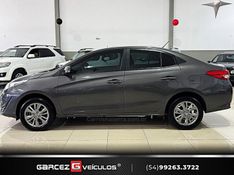 TOYOTA YARIS 1.5 16V SEDAN XL PLUS TECH MULTIDRIVE3 2021/2022 GARCEZ VEÍCULOS BENTO GONÇALVES / Carros no Vale