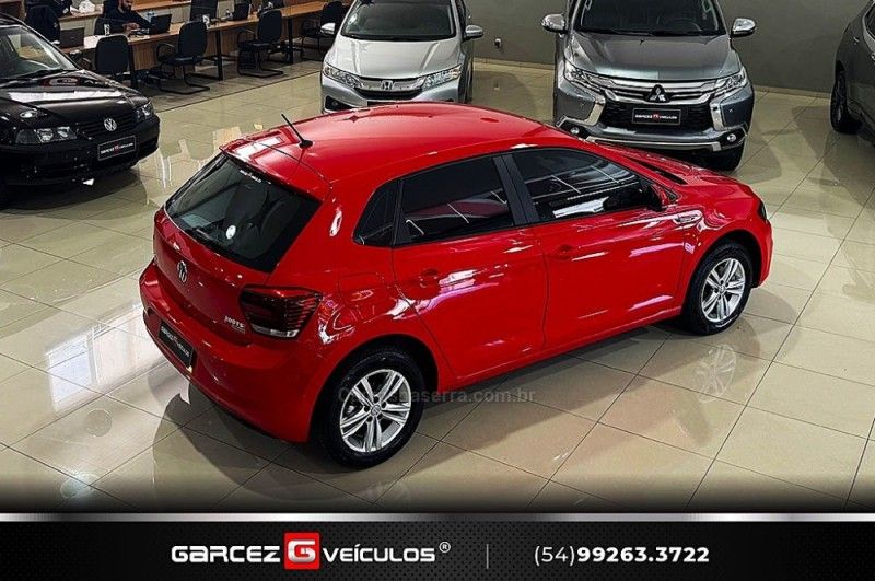 VOLKSWAGEN POLO 1.0 200 TSI COMFORTLINE 2018/2019 GARCEZ VEÍCULOS BENTO GONÇALVES / Carros no Vale