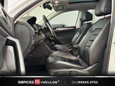 VOLKSWAGEN TIGUAN 1.4 ALLSPACE COMFORT 250 TSI 2018/2019 GARCEZ VEÍCULOS BENTO GONÇALVES / Carros no Vale