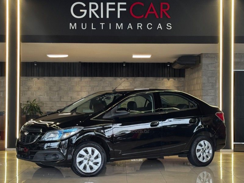 CHEVROLET PRISMA 1.4 MPFI LT 8V 2015/2016 GRIFFCAR MULTIMARCAS DOIS IRMÃOS / Carros no Vale CHEVROLET PRISMA 1.4 MPFI LT 8V 2015/2016 GRIFFCAR MULTIMARCAS DOIS IRMÃOS / Carros no Vale