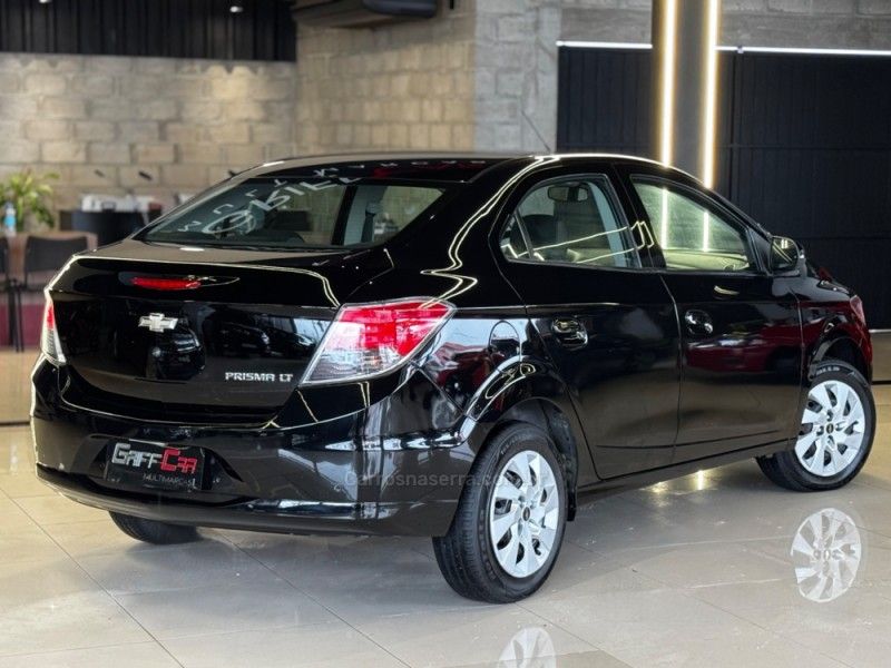 CHEVROLET PRISMA 1.4 MPFI LT 8V 2015/2016 GRIFFCAR MULTIMARCAS DOIS IRMÃOS / Carros no Vale CHEVROLET PRISMA 1.4 MPFI LT 8V 2015/2016 GRIFFCAR MULTIMARCAS DOIS IRMÃOS / Carros no Vale
