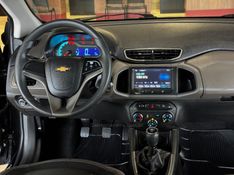 CHEVROLET PRISMA 1.4 MPFI LT 8V 2015/2016 GRIFFCAR MULTIMARCAS DOIS IRMÃOS / Carros no Vale