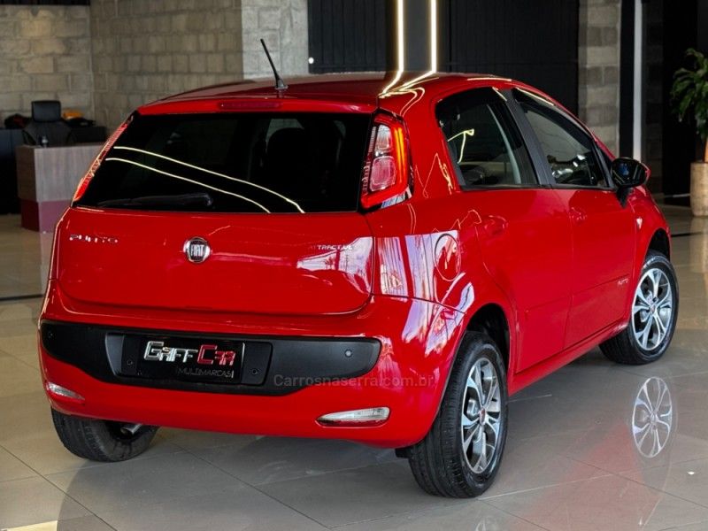 FIAT PUNTO 1.4 ATTRACTIVE ITALIA 8V 2015/2015 GRIFFCAR MULTIMARCAS DOIS IRMÃOS / Carros no Vale