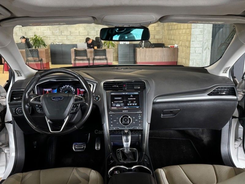 FORD FUSION 2.0 TITANIUM GTDI ECOBOOST AWD 2014/2015 GRIFFCAR MULTIMARCAS DOIS IRMÃOS / Carros no Vale FORD FUSION 2.0 TITANIUM GTDI ECOBOOST AWD 2014/2015 GRIFFCAR MULTIMARCAS DOIS IRMÃOS / Carros no Vale
