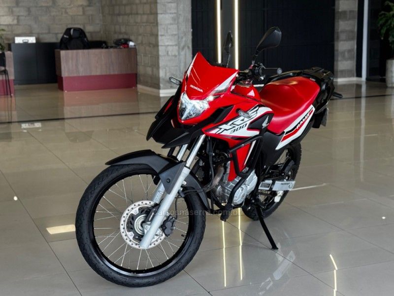 HONDA XRE 300 RALLY ABS 2019/2020 GRIFFCAR MULTIMARCAS DOIS IRMÃOS / Carros no Vale HONDA XRE 300 RALLY ABS 2019/2020 GRIFFCAR MULTIMARCAS DOIS IRMÃOS / Carros no Vale