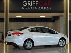 KIA CERATO 1.6 16V SX4 2016/2017 GRIFFCAR MULTIMARCAS DOIS IRMÃOS / Carros no Vale