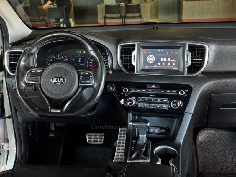 KIA SPORTAGE 2.0 EX 4X2 16V EX2 OFF G4 2017/2018 GRIFFCAR MULTIMARCAS DOIS IRMÃOS / Carros no Vale