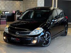 NISSAN TIIDA 1.8 SL 16V 2010/2011 GRIFFCAR MULTIMARCAS DOIS IRMÃOS / Carros no Vale