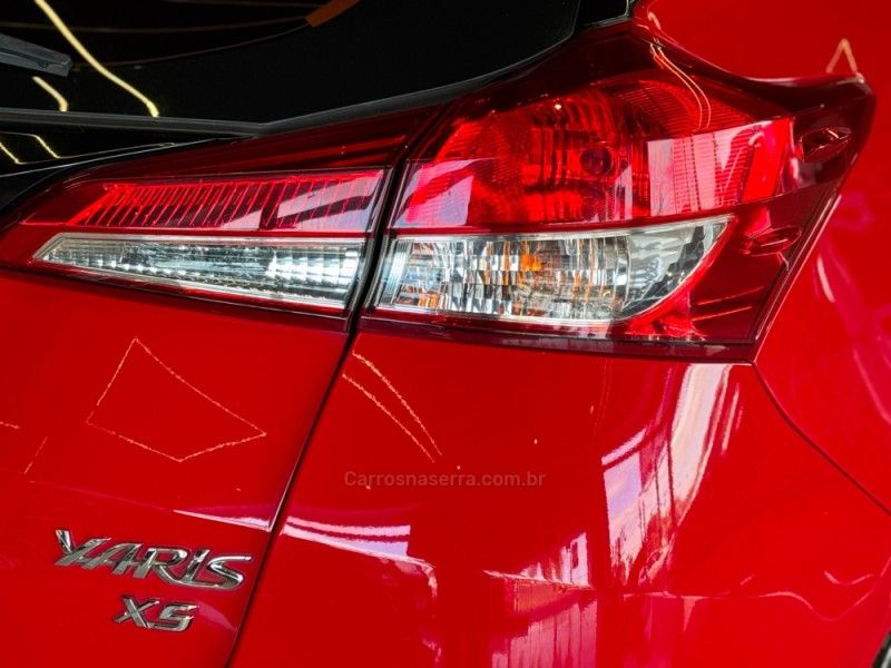 TOYOTA YARIS 1.5 XS 16V 2018/2019 GRIFFCAR MULTIMARCAS DOIS IRMÃOS / Carros no Vale
