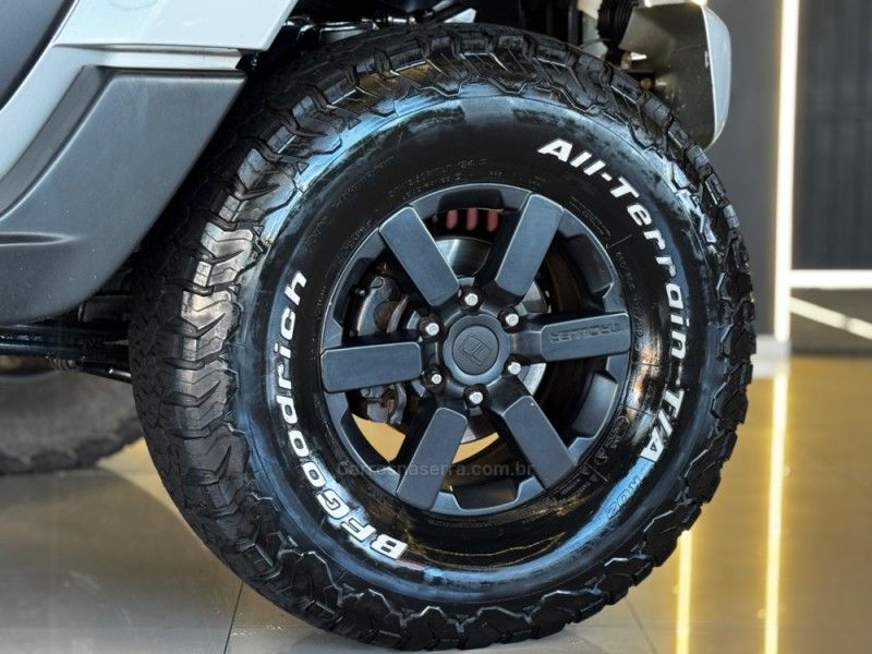 TROLLER T4 3.2 TDI 4X4 20V TURBO INTERCOOLER 2015/2016 GRIFFCAR MULTIMARCAS DOIS IRMÃOS / Carros no Vale