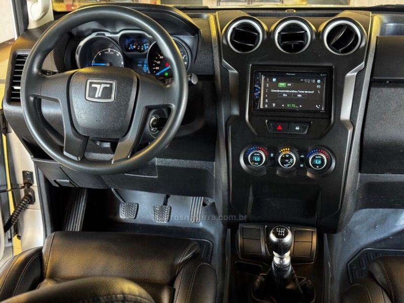 TROLLER T4 3.2 TDI 4X4 20V TURBO INTERCOOLER 2015/2016 GRIFFCAR MULTIMARCAS DOIS IRMÃOS / Carros no Vale