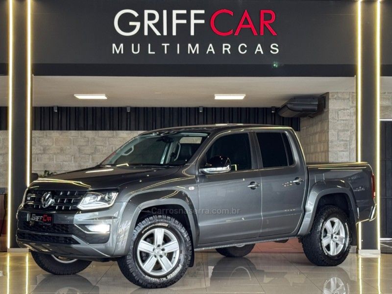 VOLKSWAGEN AMAROK 2.0 HIGHLINE 4X4 CD 16V TURBO INTERCOOLER 2017/2017 GRIFFCAR MULTIMARCAS DOIS IRMÃOS / Carros no Vale VOLKSWAGEN AMAROK 2.0 HIGHLINE 4X4 CD 16V TURBO INTERCOOLER 2017/2017 GRIFFCAR MULTIMARCAS DOIS IRMÃOS / Carros no Vale