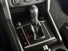 VOLKSWAGEN AMAROK 2.0 HIGHLINE 4X4 CD 16V TURBO INTERCOOLER 2017/2017 GRIFFCAR MULTIMARCAS DOIS IRMÃOS / Carros no Vale