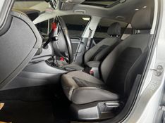 VOLKSWAGEN GOLF 1.4 TSI HIGHLINE 16V 2013/2014 GRIFFCAR MULTIMARCAS DOIS IRMÃOS / Carros no Vale