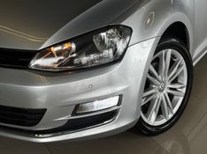 VOLKSWAGEN GOLF 1.4 TSI HIGHLINE 16V 2013/2014 GRIFFCAR MULTIMARCAS DOIS IRMÃOS / Carros no Vale