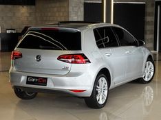 VOLKSWAGEN GOLF 1.4 TSI HIGHLINE 16V 2013/2014 GRIFFCAR MULTIMARCAS DOIS IRMÃOS / Carros no Vale
