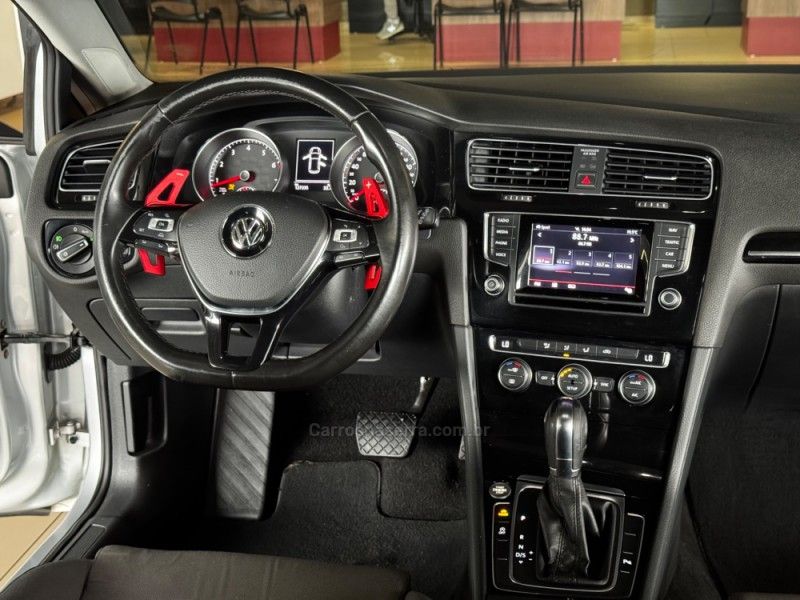 VOLKSWAGEN GOLF 1.4 TSI HIGHLINE 16V 2013/2014 GRIFFCAR MULTIMARCAS DOIS IRMÃOS / Carros no Vale VOLKSWAGEN GOLF 1.4 TSI HIGHLINE 16V 2013/2014 GRIFFCAR MULTIMARCAS DOIS IRMÃOS / Carros no Vale