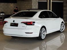 VOLKSWAGEN JETTA 1.4 16V TSI COMFORTLINE TIPTRONIC 2019/2019 GRIFFCAR MULTIMARCAS DOIS IRMÃOS / Carros no Vale