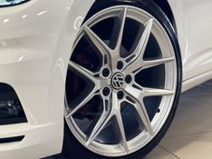 VOLKSWAGEN JETTA 1.4 16V TSI COMFORTLINE TIPTRONIC 2019/2019 GRIFFCAR MULTIMARCAS DOIS IRMÃOS / Carros no Vale
