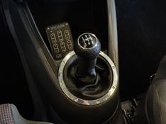 VOLKSWAGEN PARATI 2.0 MI CROSSOVER 8V G.III 2003/2003 GRIFFCAR MULTIMARCAS DOIS IRMÃOS / Carros no Vale