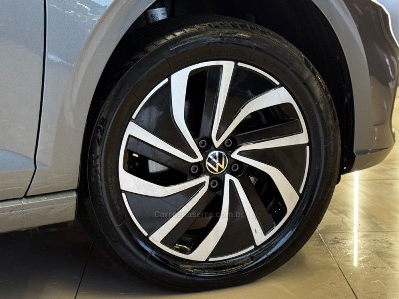 VOLKSWAGEN POLO 1.0 170 TSI 12V HIGHLINE 2024/2025 GRIFFCAR MULTIMARCAS DOIS IRMÃOS / Carros no Vale VOLKSWAGEN POLO 1.0 170 TSI 12V HIGHLINE 2024/2025 GRIFFCAR MULTIMARCAS DOIS IRMÃOS / Carros no Vale