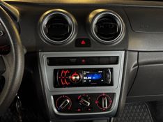 VOLKSWAGEN SAVEIRO 1.6 MSI TRENDLINE CS 8V 2014/2015 GRIFFCAR MULTIMARCAS DOIS IRMÃOS / Carros no Vale
