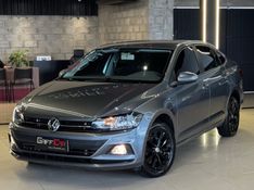 VOLKSWAGEN VIRTUS 1.0 200 TSI COMFORTLINE 2022/2022 GRIFFCAR MULTIMARCAS DOIS IRMÃOS / Carros no Vale