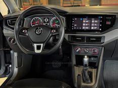 VOLKSWAGEN VIRTUS 1.0 200 TSI COMFORTLINE 2022/2022 GRIFFCAR MULTIMARCAS DOIS IRMÃOS / Carros no Vale