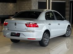 VOLKSWAGEN VOYAGE 1.6 MSI TOTALFLEX 2020/2021 GRIFFCAR MULTIMARCAS DOIS IRMÃOS / Carros no Vale