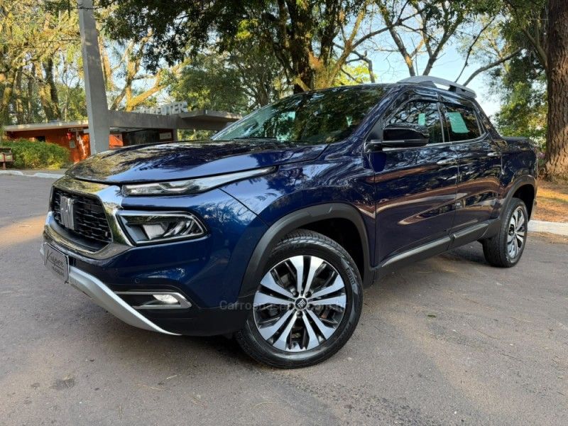 FIAT TORO 2.0 16V TURBO VOLCANO AT9 4X4 2023/2024 KASPER VEÍCULOS DOIS IRMÃOS / Carros no Vale