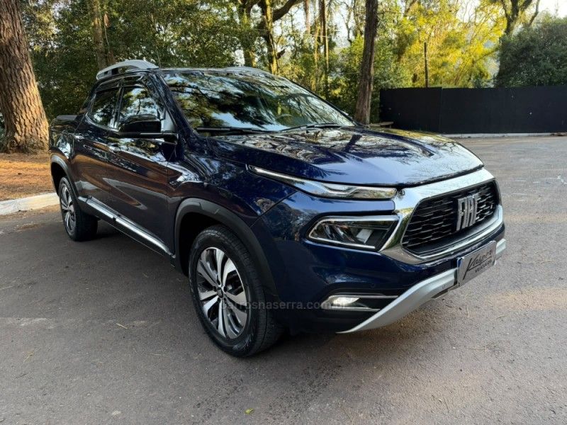 FIAT TORO 2.0 16V TURBO VOLCANO AT9 4X4 2023/2024 KASPER VEÍCULOS DOIS IRMÃOS / Carros no Vale