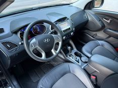 HYUNDAI IX35 2.0 MPFI GLS 16V 2015/2016 KASPER VEÍCULOS DOIS IRMÃOS / Carros no Vale