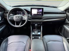 JEEP COMMANDER 1.3 LIMITED T270 16V 4X2 TURBO 2021/2022 KASPER VEÍCULOS DOIS IRMÃOS / Carros no Vale