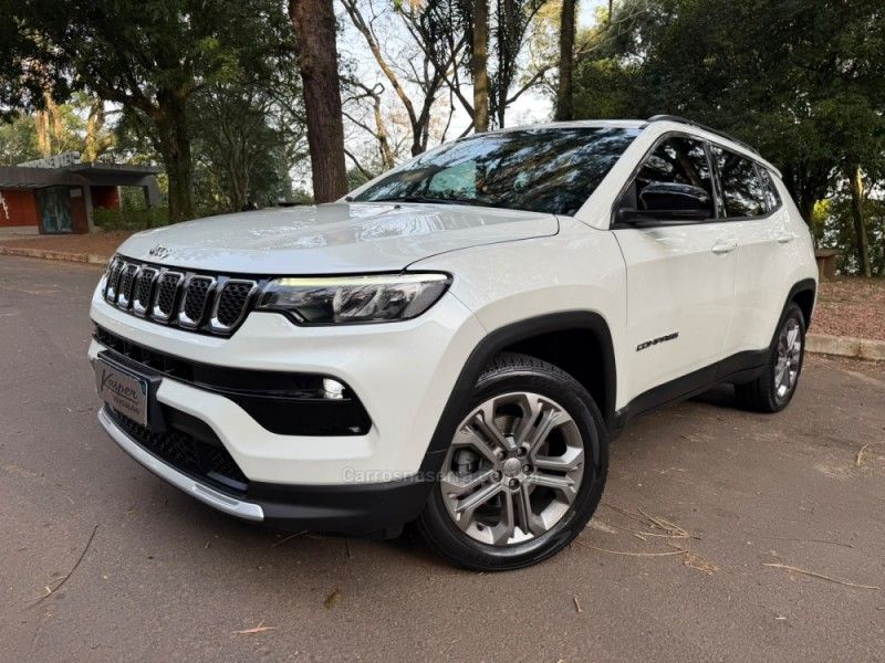 JEEP COMPASS 1.3 LONGITUDE T270 16V TURBO 2023/2023 KASPER VEÍCULOS DOIS IRMÃOS / Carros no Vale JEEP COMPASS 1.3 LONGITUDE T270 16V TURBO 2023/2023 KASPER VEÍCULOS DOIS IRMÃOS / Carros no Vale
