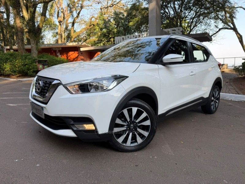 NISSAN KICKS 1.6 16V SV XTRONIC 2019/2019 KASPER VEÍCULOS DOIS IRMÃOS / Carros no Vale