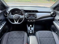 NISSAN KICKS 1.6 16V SV XTRONIC 2019/2019 KASPER VEÍCULOS DOIS IRMÃOS / Carros no Vale