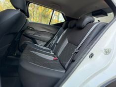 NISSAN KICKS 1.6 16V SV XTRONIC 2019/2019 KASPER VEÍCULOS DOIS IRMÃOS / Carros no Vale