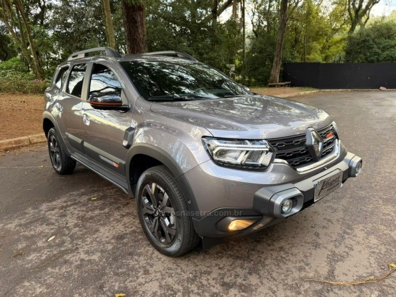 RENAULT DUSTER 1.3 TCE ICONIC PLUS 2024/2025 KASPER VEÍCULOS DOIS IRMÃOS / Carros no Vale