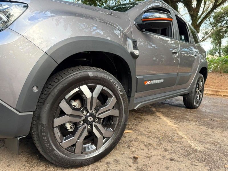 RENAULT DUSTER 1.3 TCE ICONIC PLUS 2024/2025 KASPER VEÍCULOS DOIS IRMÃOS / Carros no Vale