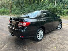 TOYOTA COROLLA 2.0 ALTIS 16V 2013/2014 KASPER VEÍCULOS DOIS IRMÃOS / Carros no Vale
