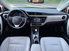 TOYOTA COROLLA 2.0 XEI 16V 2017/2018 KASPER VEÍCULOS DOIS IRMÃOS / Carros no Vale