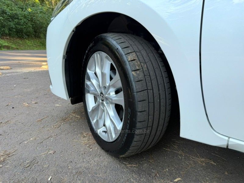TOYOTA COROLLA 2.0 XEI 16V 2017/2018 KASPER VEÍCULOS DOIS IRMÃOS / Carros no Vale TOYOTA COROLLA 2.0 XEI 16V 2017/2018 KASPER VEÍCULOS DOIS IRMÃOS / Carros no Vale