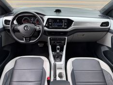 VOLKSWAGEN T-CROSS 1.4 HIGHLINE TSI 16V 2019/2020 KASPER VEÍCULOS DOIS IRMÃOS / Carros no Vale