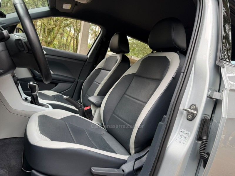 VOLKSWAGEN T-CROSS 1.4 HIGHLINE TSI 16V 2019/2020 KASPER VEÍCULOS DOIS IRMÃOS / Carros no Vale VOLKSWAGEN T-CROSS 1.4 HIGHLINE TSI 16V 2019/2020 KASPER VEÍCULOS DOIS IRMÃOS / Carros no Vale