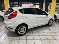 FORD FIESTA 1.6 TITANIUM HATCH 16V 2015/2015 PRIME MULTIMARCAS CAXIAS DO SUL / Carros no Vale