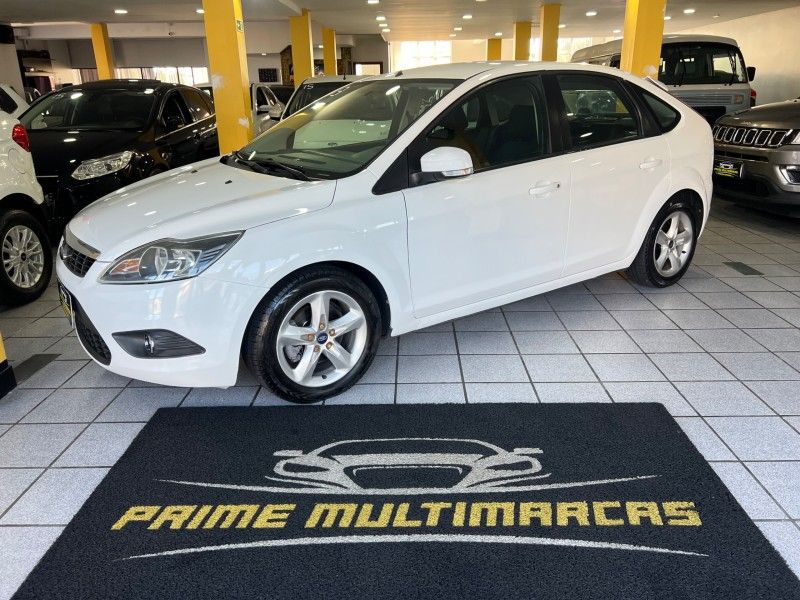 FORD FOCUS 1.6 GLX 16V 2013/2013 PRIME MULTIMARCAS CAXIAS DO SUL / Carros no Vale