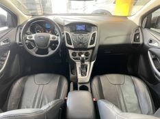 FORD FOCUS 1.6 SE HATCH 16V 2014/2015 PRIME MULTIMARCAS CAXIAS DO SUL / Carros no Vale