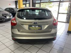 FORD FOCUS 1.6 SE HATCH 16V 2014/2015 PRIME MULTIMARCAS CAXIAS DO SUL / Carros no Vale