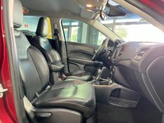 JEEP COMPASS 2.0 16V LONGITUDE 2017/2017 PRIME MULTIMARCAS CAXIAS DO SUL / Carros no Vale